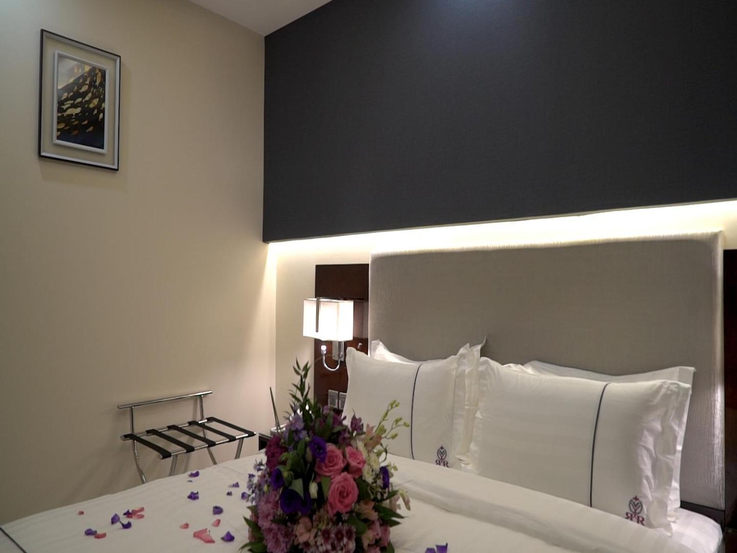 Violet Rose Aprit Hotel Jeddah Exterior foto