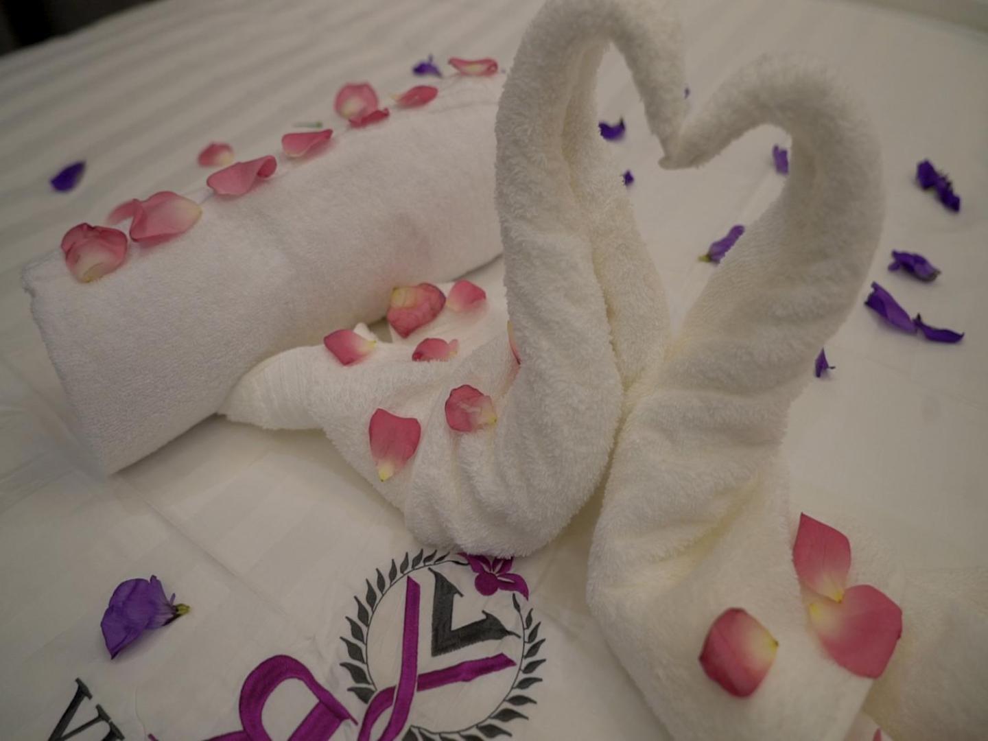 Violet Rose Aprit Hotel Jeddah Exterior foto